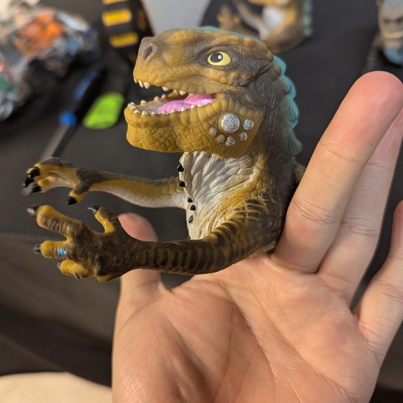 Godzilla Finger Puppets 1998 Toho - Picture 7 of 8